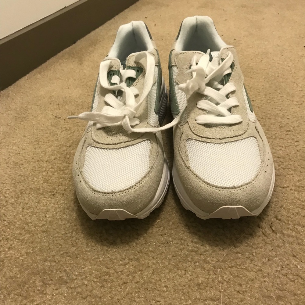 Hi Tec: Silver Shadow RGS Dad Shoes - Picture 3 of 5